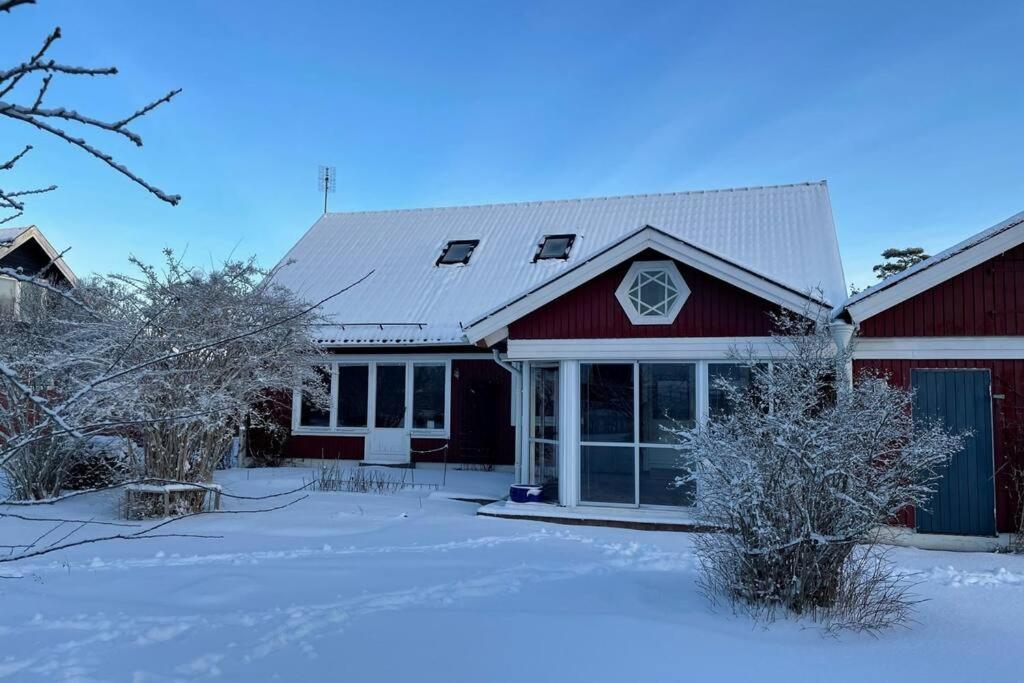 Familjevaenligt Hus Naera Isaberg! Villa Hestra Kültér fotó