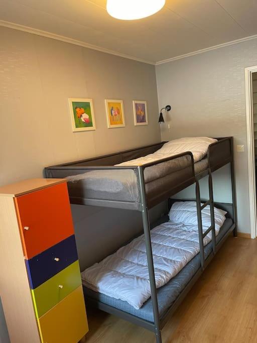 Familjevaenligt Hus Naera Isaberg! Villa Hestra Kültér fotó
